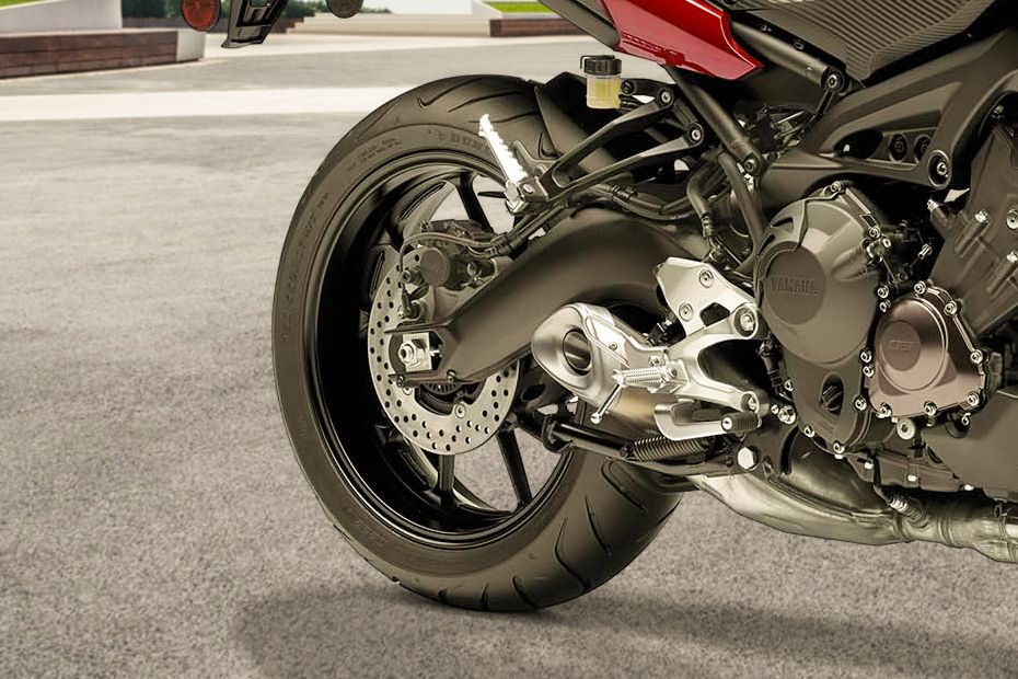 Yamaha MT-09 Tracer Rear Tyre Yamaha MT-09 Tracer Rear Tyre