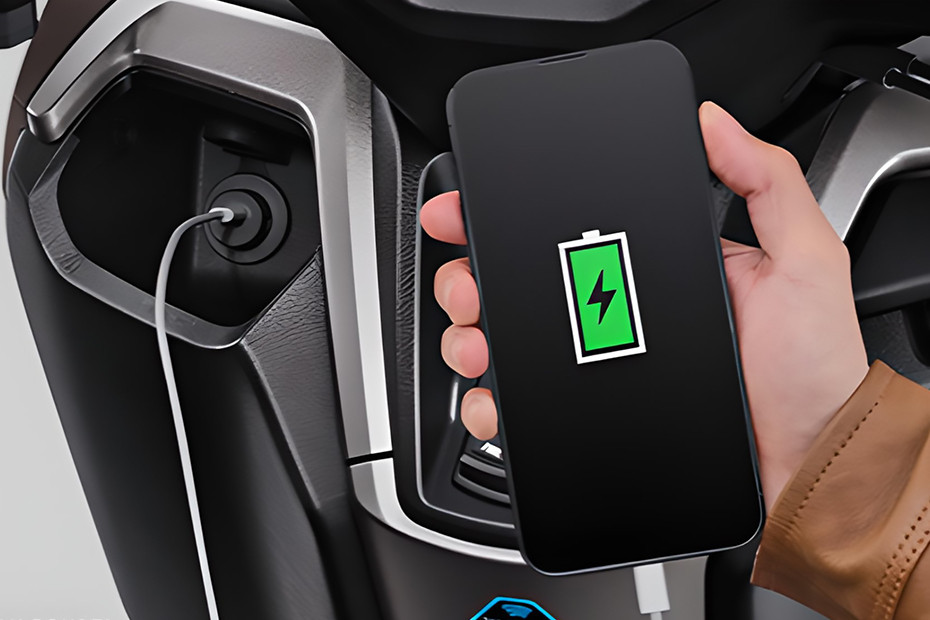 Power outlet Yamaha Nmax Neo Power outlet Yamaha Nmax Neo