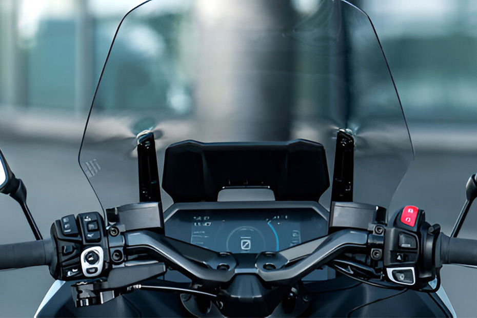 Yamaha Tmax Console View