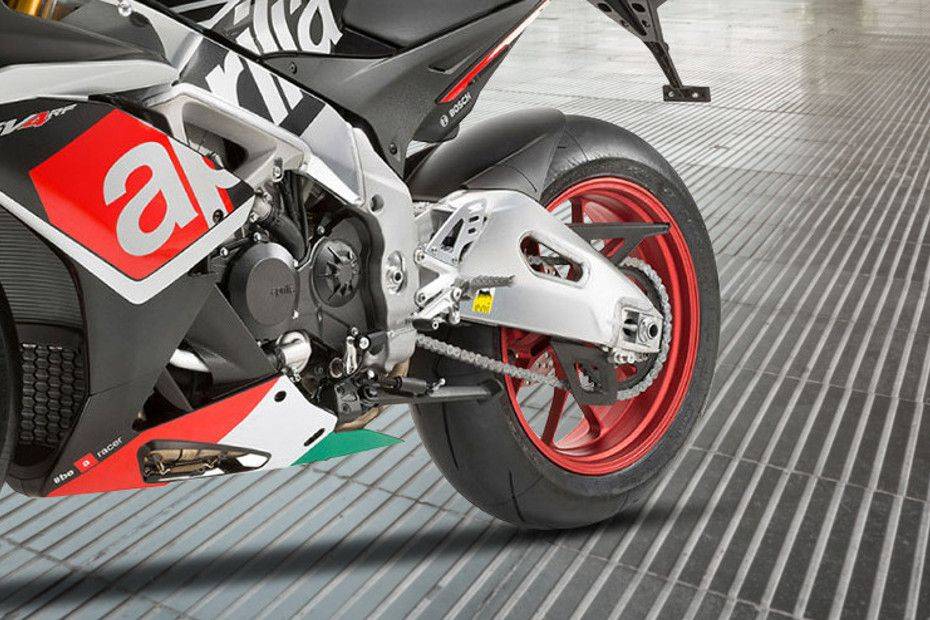 Aprilia rsv4 RF