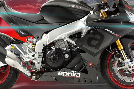 Dihentikan Aprilia RSV4 RR Race Pack Fitur dan Spesifikasi Oto