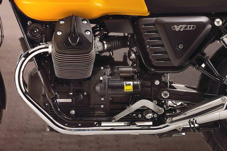 Moto Guzzi V7 II Stone Engine View Moto Guzzi V7 II Stone Engine View