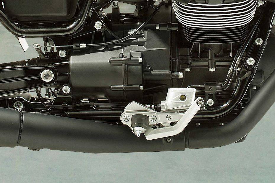 Moto Guzzi V9 Bobber Foot Rest View Moto Guzzi V9 Bobber Foot Rest View