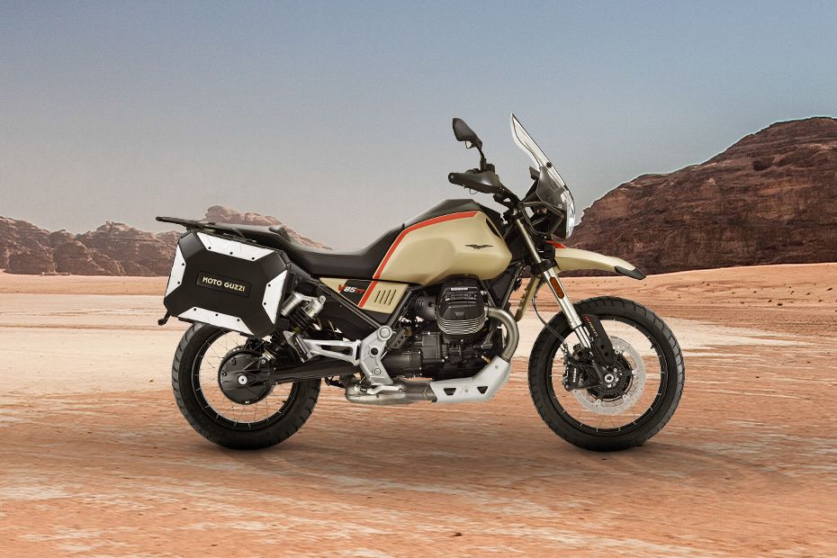 Motor Moto Guzzi V85 TT Travel 2024 di Indonesia