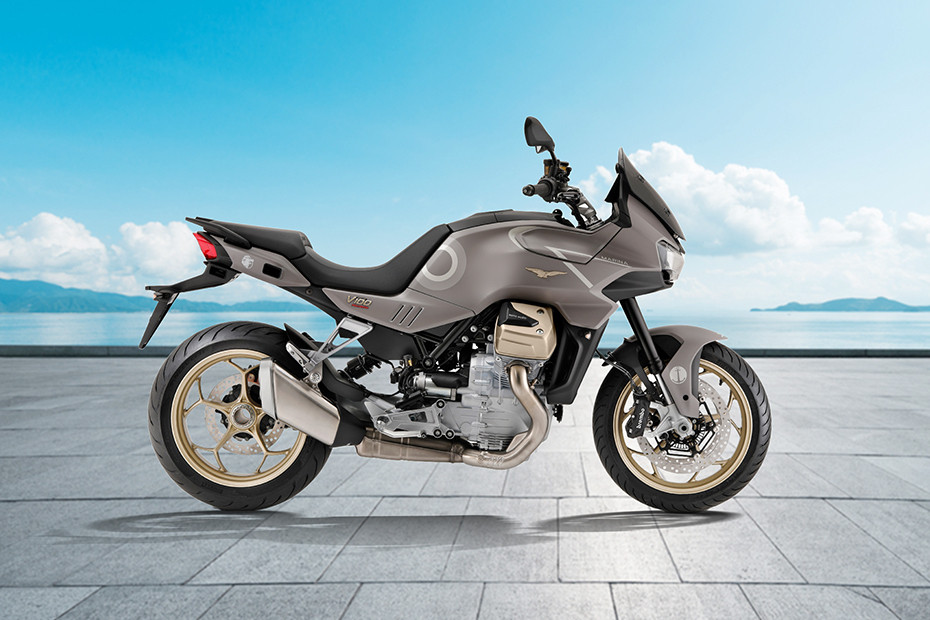 Samping kanan Moto Guzzi V100 Mandello