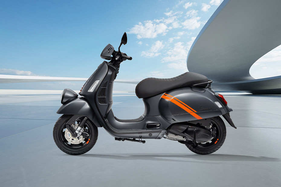 Samping Kiri Vespa GTV