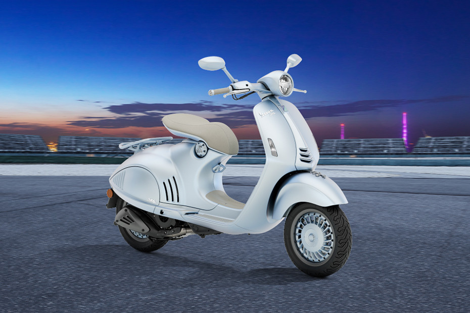 Vespa 946 Snake Slant Rear View Full Image