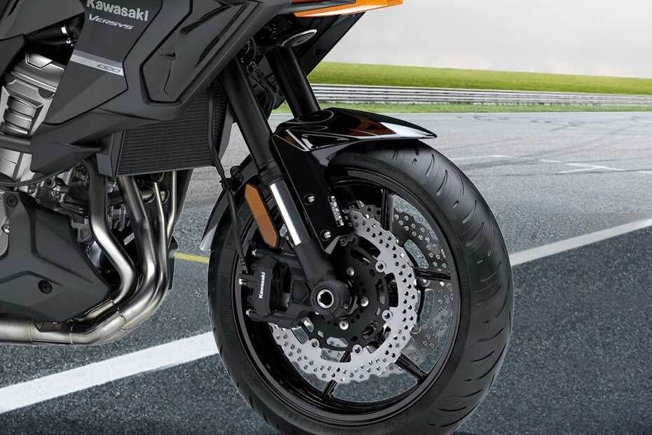 Kawasaki Versys 1000 Front Tyre View