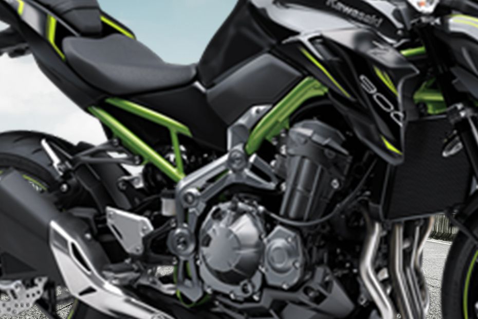 Kawasaki Z900 2024 Images - Check out design & styling