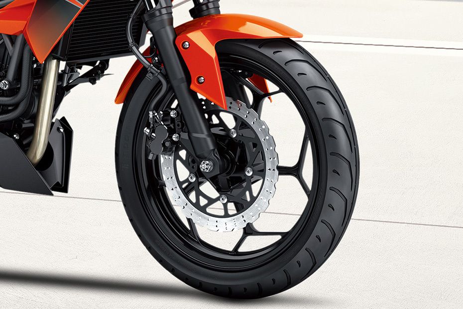Kawasaki Z250SL Front Tyre Kawasaki Z250SL Front Tyre