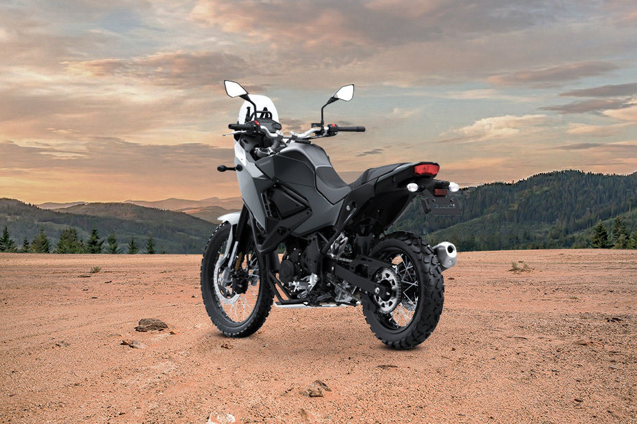 Kawasaki KLE500 Slant Back Side View Right