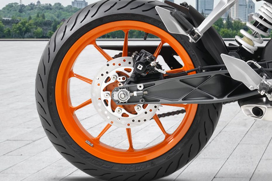 Rem belakang KTM Duke 200 Rem belakang KTM Duke 200