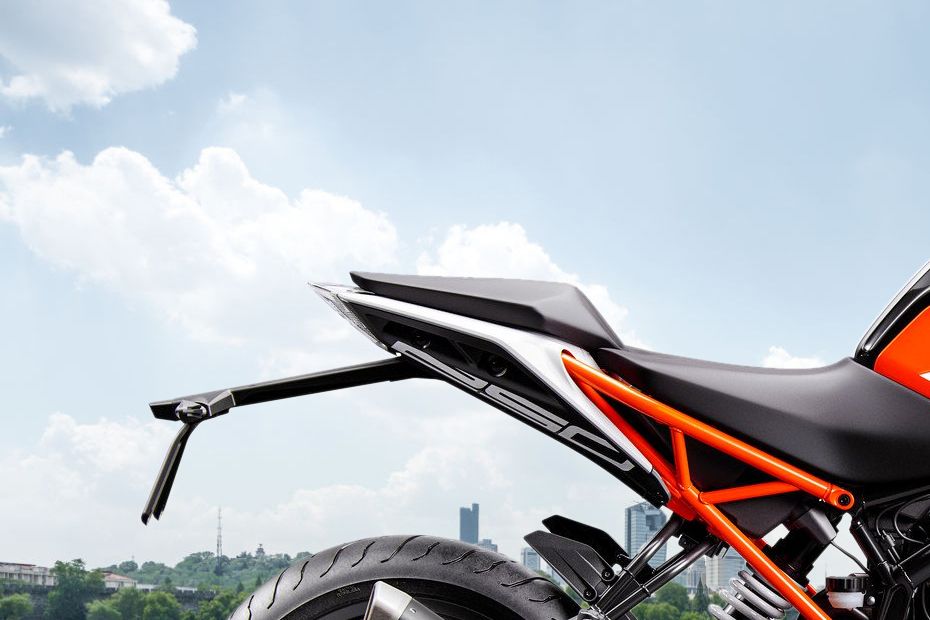 sandaran jok KTM Duke 250 sandaran jok KTM Duke 250
