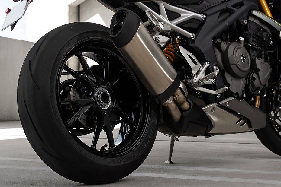 Triumph Speed Triple 1200 RS Rear Tyre