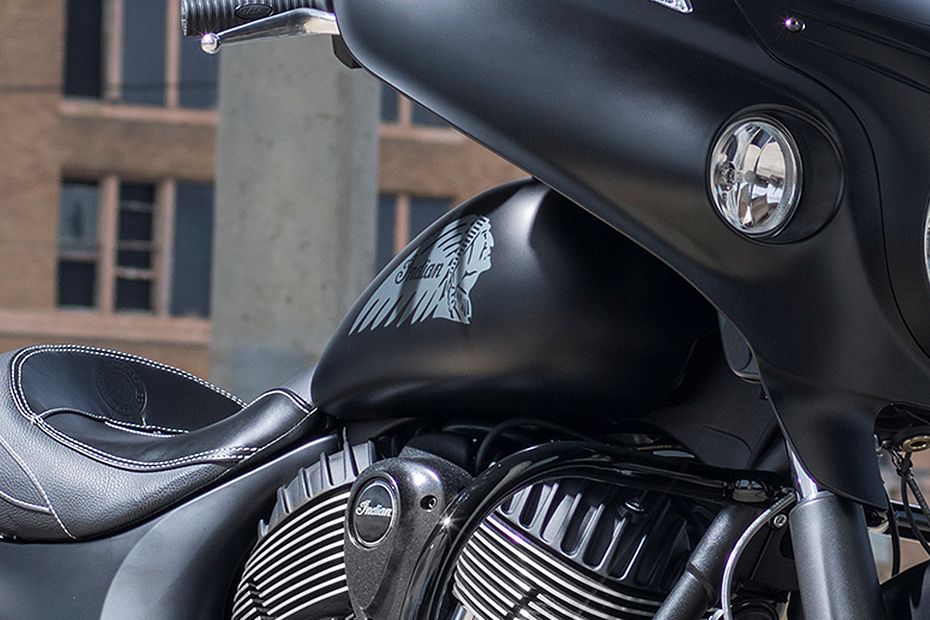 Indian Chieftain Dark Horse Fuel Tank View Indian Chieftain Dark Horse Fuel Tank View