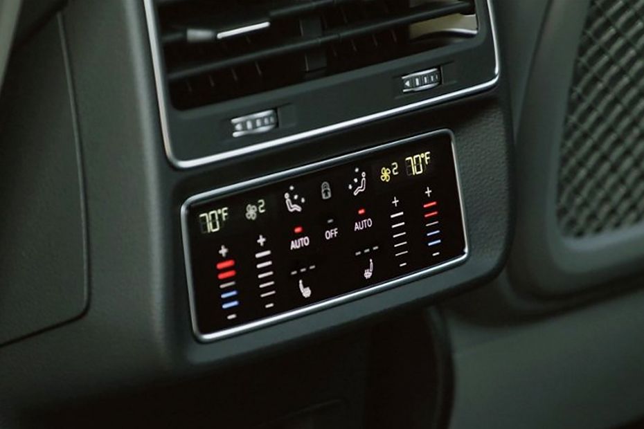 Audi Q8 Side Ac Controls