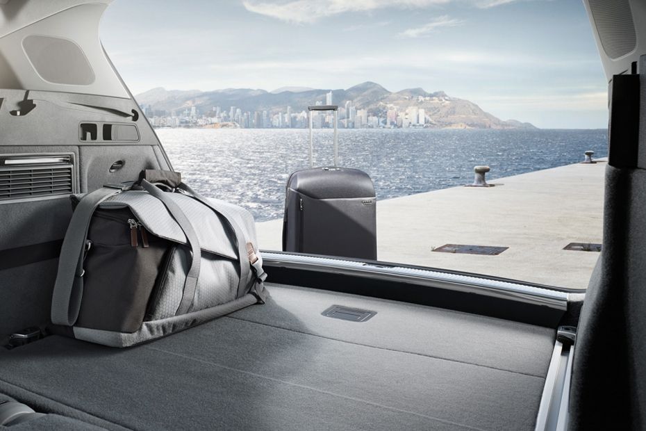 Folding Seats of Audi Q5 Folding Seats of Audi Q5