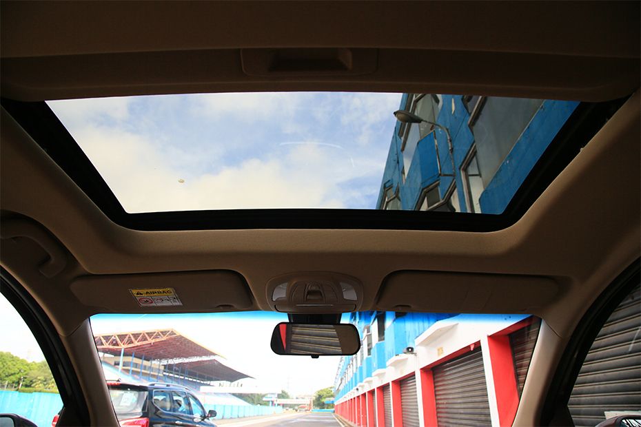 Sunroof Wuling Cortez Sunroof Wuling Cortez