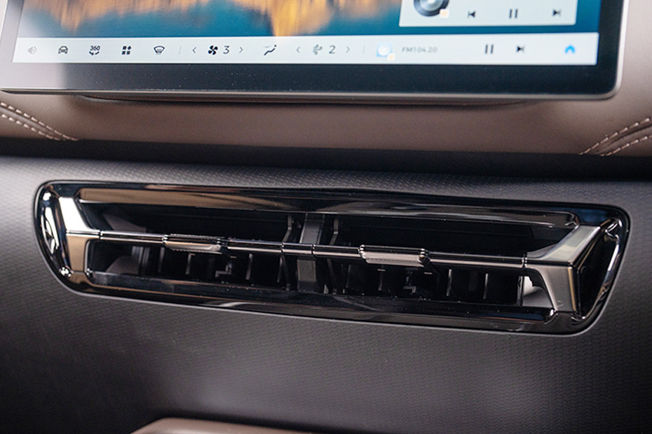 Ventilasi AC depan Cortez Darion EV