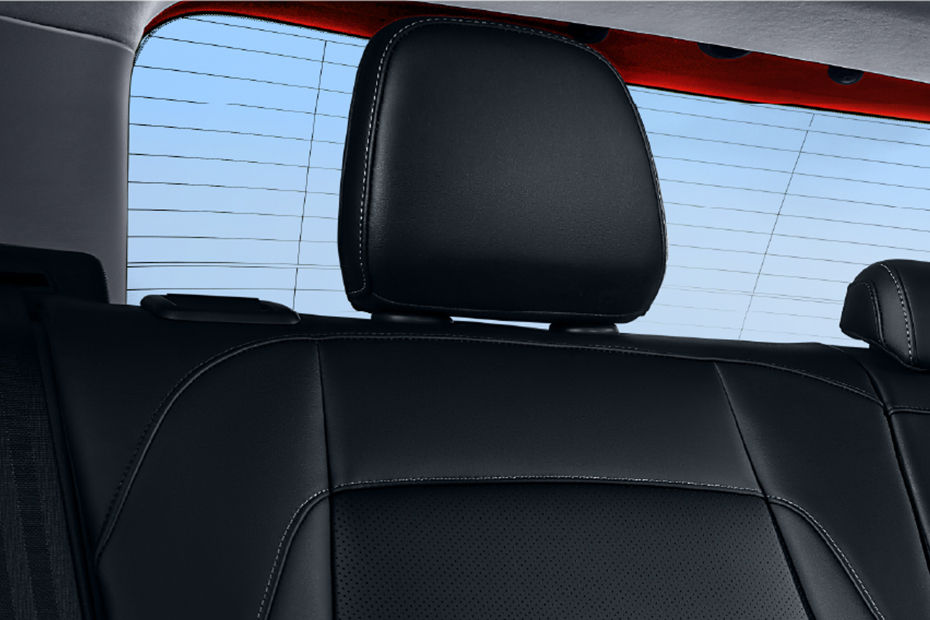 ZS Hybrid + Rear Seat Head rest