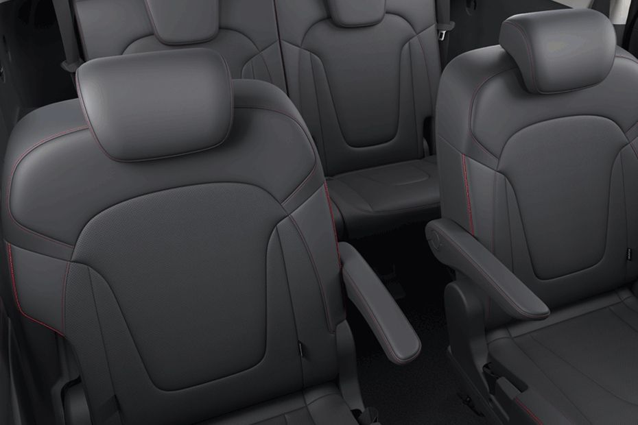 Hyundai Stargazer X Rd Row Seat