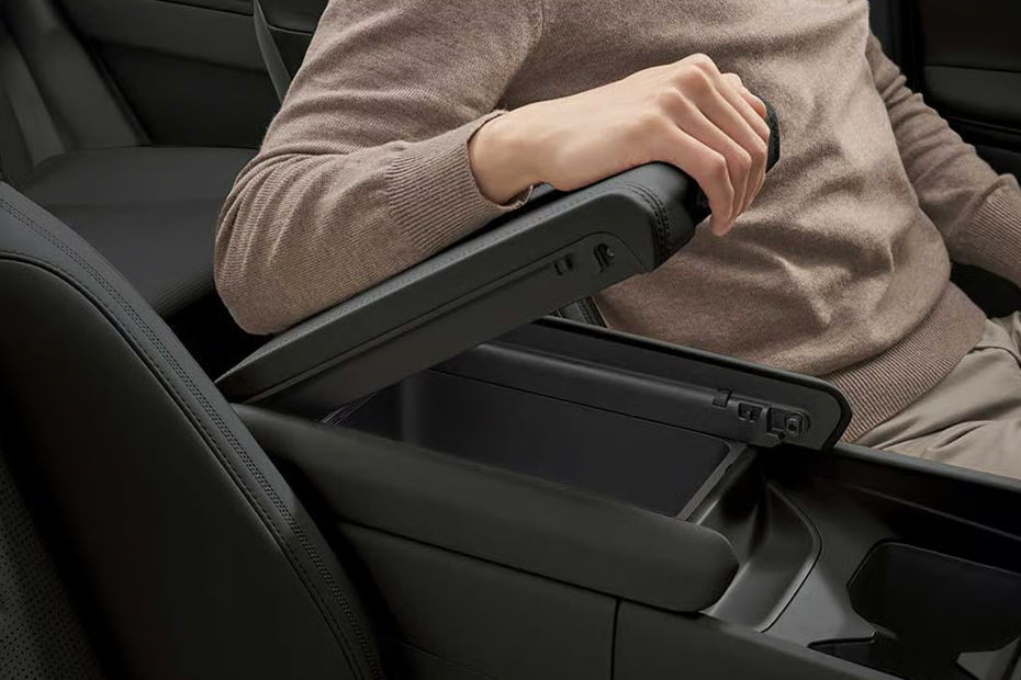 Santa Fe Front Center Divider