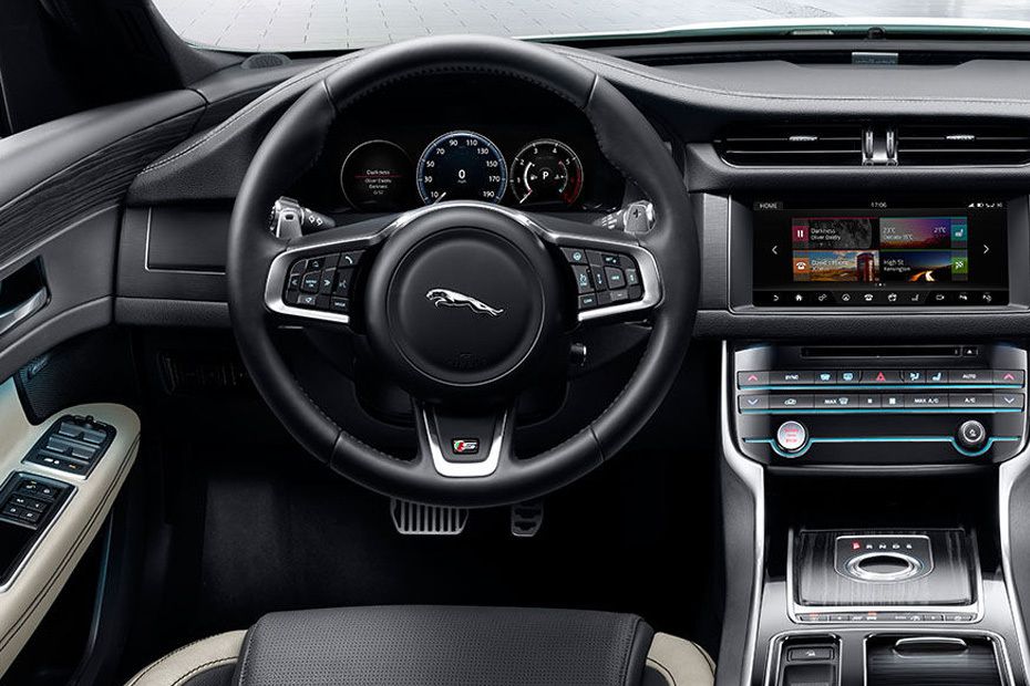 Jaguar XF Steering Wheel Jaguar XF Steering Wheel