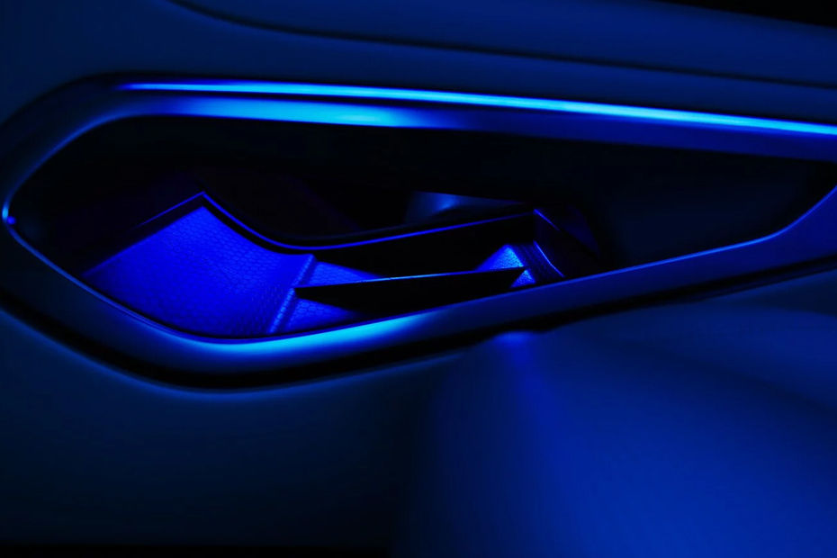 F PACE Front Side Ac Vents