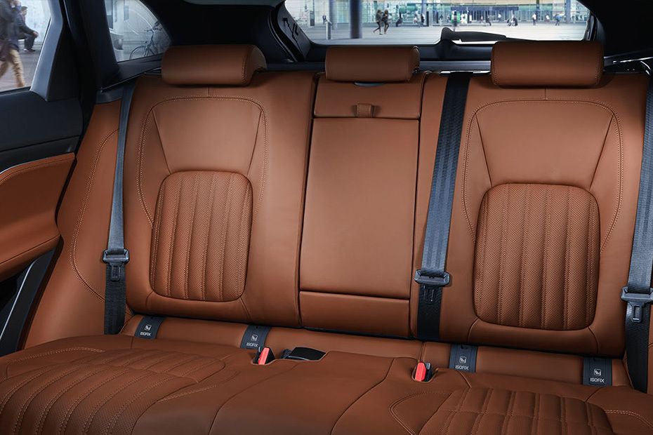 Kursi belakang Jaguar F PACE Kursi belakang Jaguar F PACE