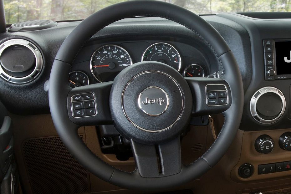 Jeep Wrangler (2016-2017) Steering Wheel Jeep Wrangler (2016-2017) Steering Wheel