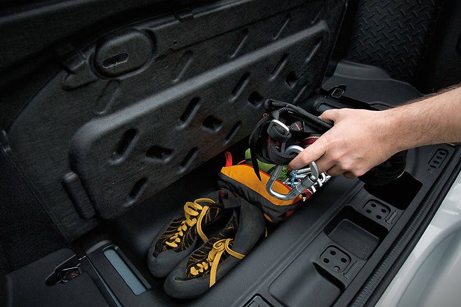 Jeep Wrangler (2016-2017) Storage Closer View Jeep Wrangler (2016-2017) Storage Closer View