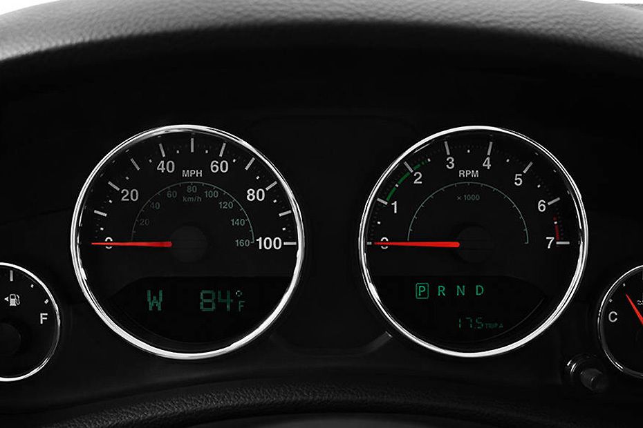 Jeep Wrangler (2016-2017) Tachometer Jeep Wrangler (2016-2017) Tachometer