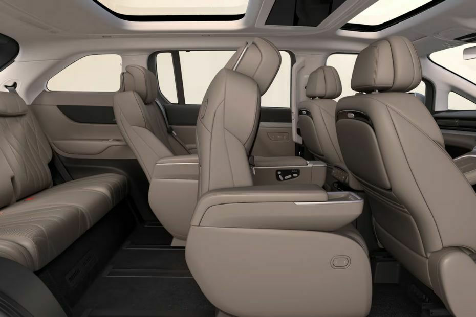 XPENG X9 Front And Rear Seats Together