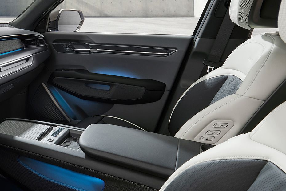 Kia EV9 Front Seats