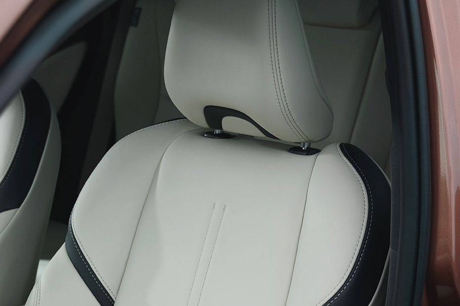 Lexus LBX Front Seat Headrest