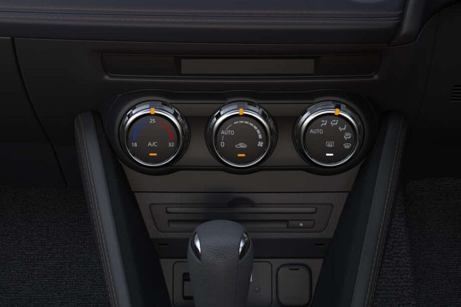 Mazda 2 Front Ac Controls
