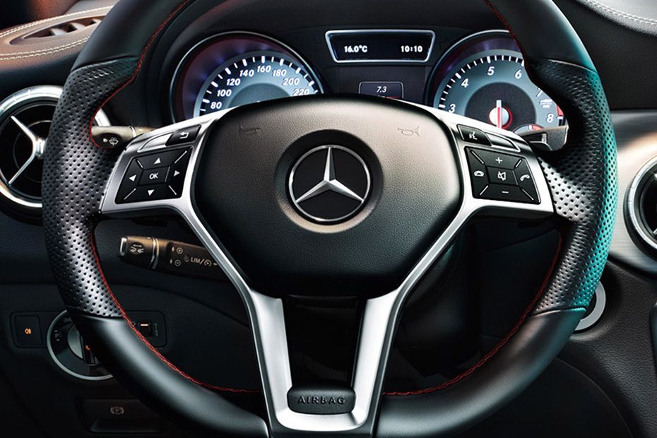Setir multi fungsi Mercedes Benz CLA-Class (2014-2018) Setir multi fungsi Mercedes Benz CLA-Class (2014-2018)