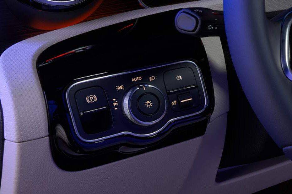 Mercedes Benz CLA-Class Side Ac Controls