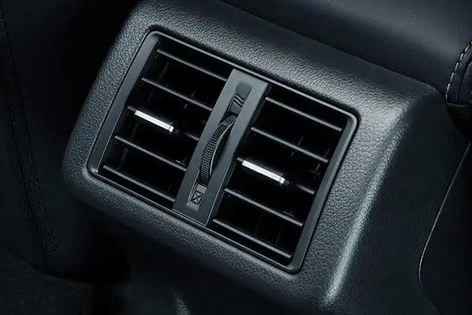 Mitsubishi Outlander PHEV Ventilasi AC depan samping