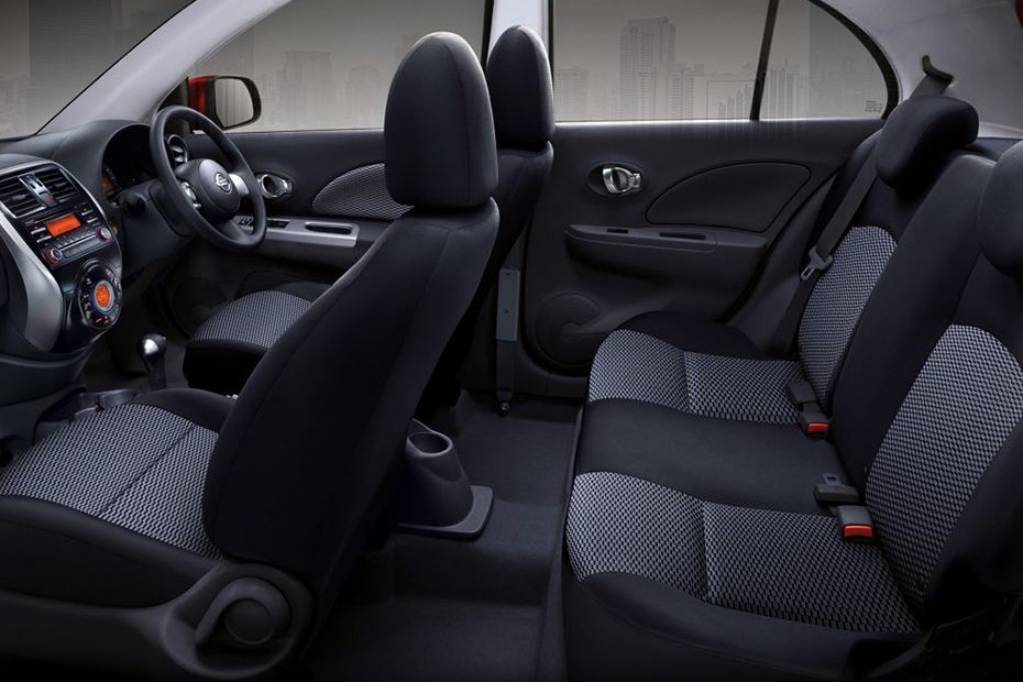 Imágenes de Nissan March - Verifique el interior