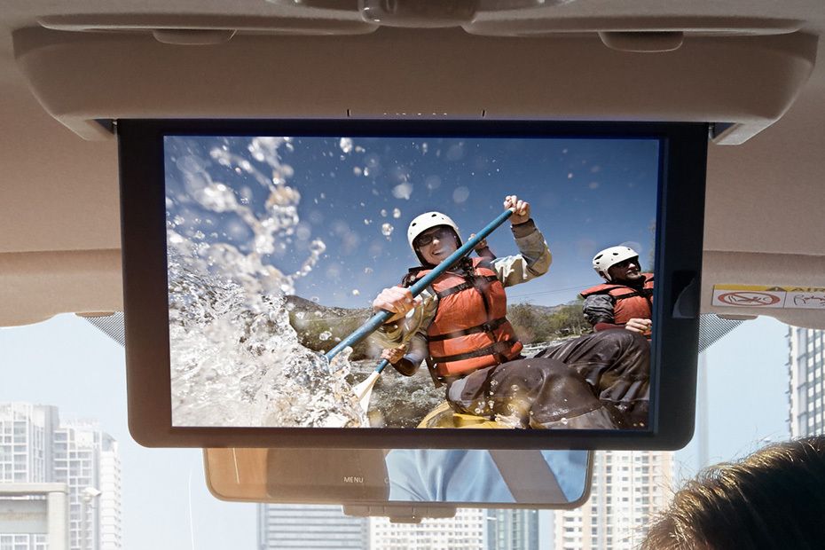 Rear Seat Entertainment of Nissan Terra Rear Seat Entertainment of Nissan Terra