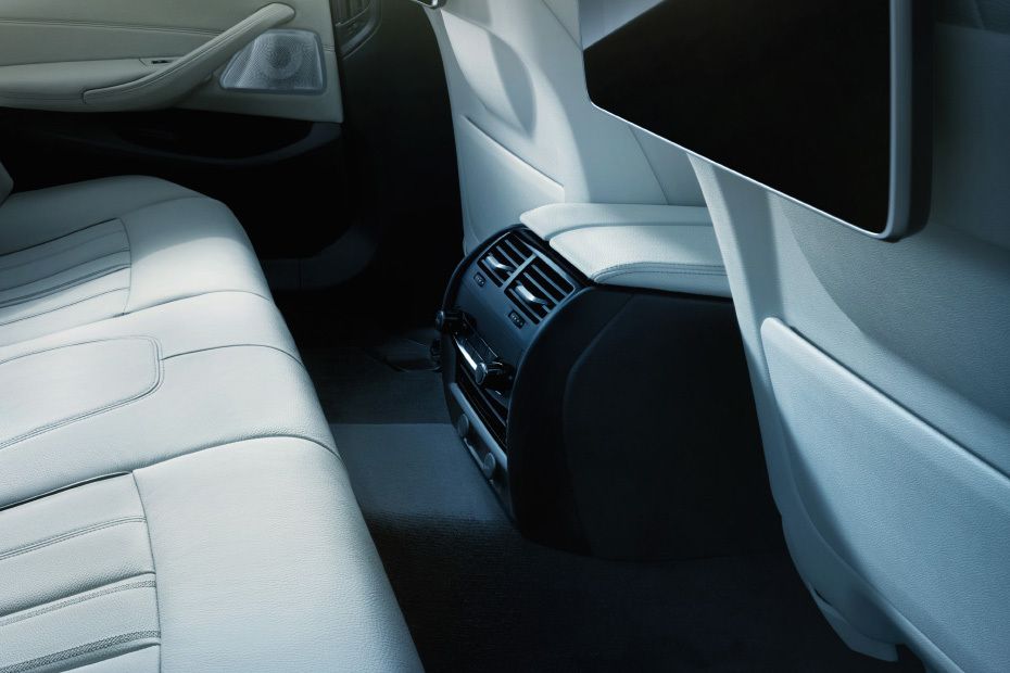 5 Series Sedan Rear AC Controls 5 Series Sedan Rear AC Controls