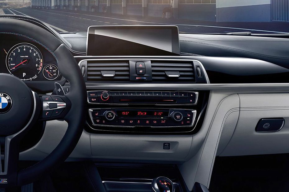 konsol tengah M3 Sedan (2015-2018)