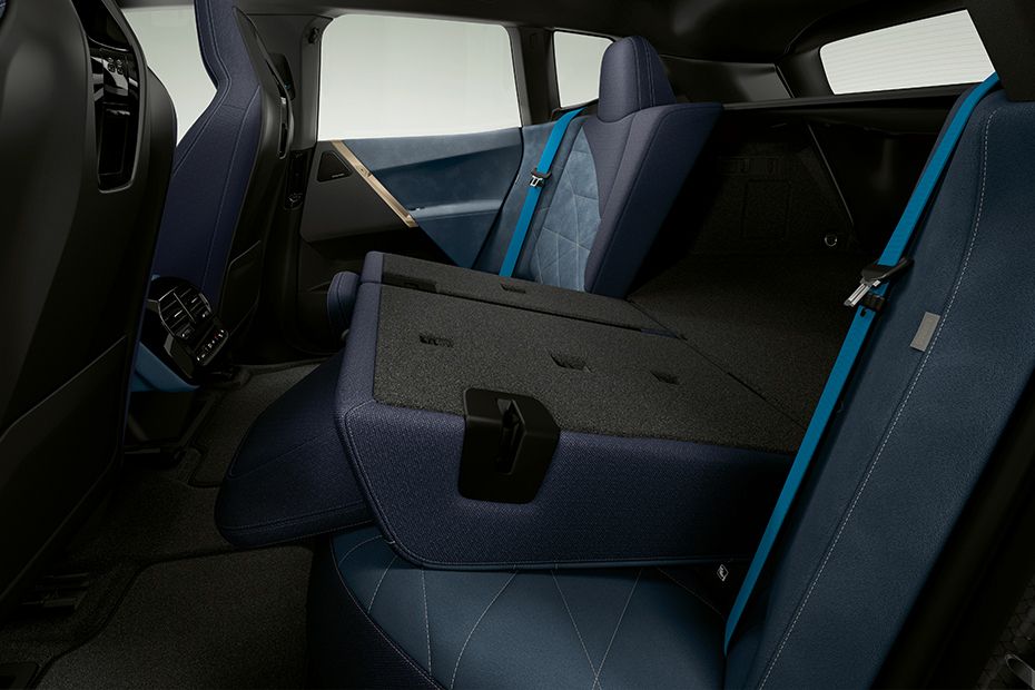 Folding Seats of BMW iX Folding Seats of BMW iX