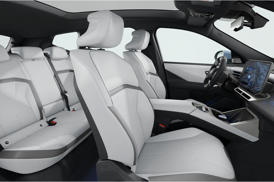 Kursi depan dan belakang BMW iX3