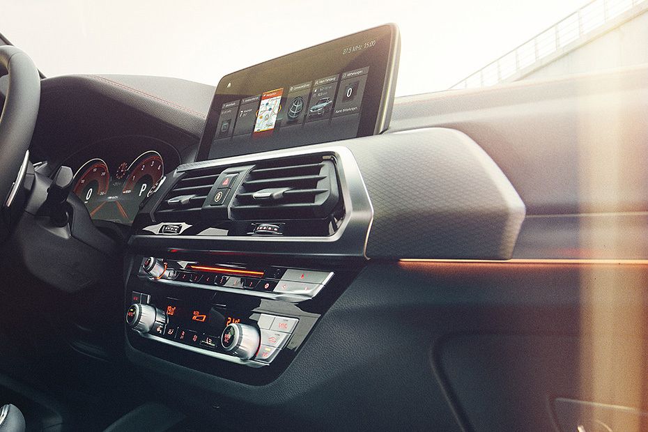 konsol tengah X4 (2016-2018) konsol tengah X4 (2016-2018)