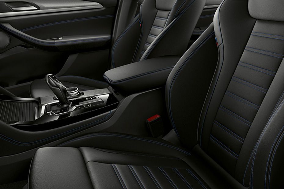 Kursi depan X4 (2016-2018) Kursi depan X4 (2016-2018)