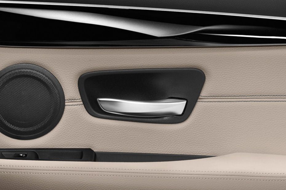 Handle pintu dalam BMW 2 Series Gran Tourer Handle pintu dalam BMW 2 Series Gran Tourer
