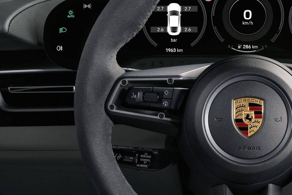 Porsche Taycan Multi Function Steering Porsche Taycan Multi Function Steering