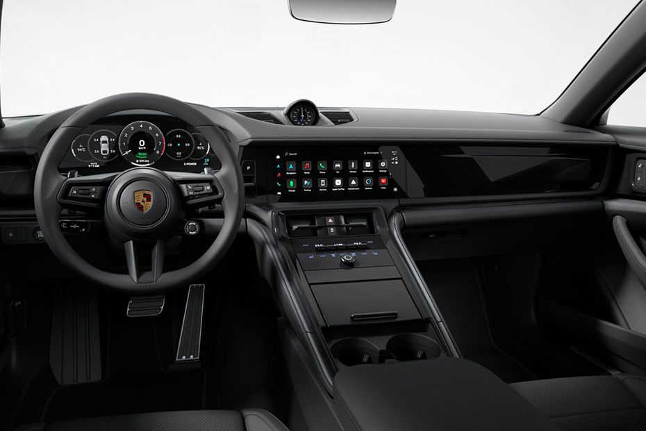 Porsche Panamera Dashboard View